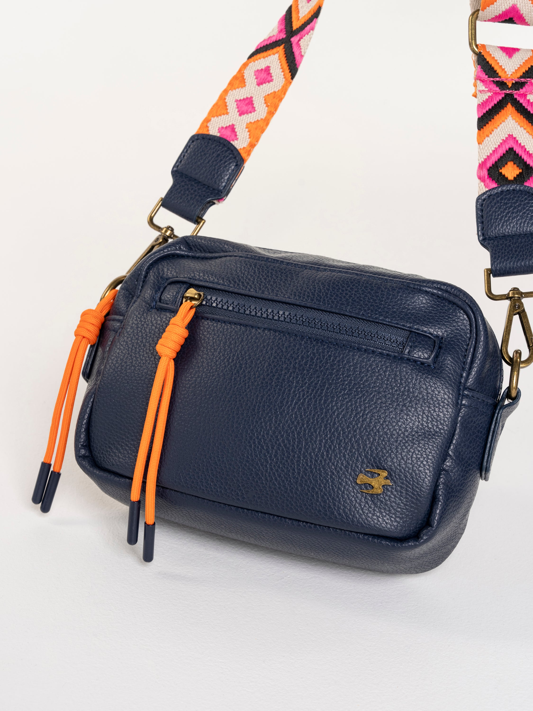 バッグ navy co Sabine Navy Box Cross Body Bag – Brakeburn