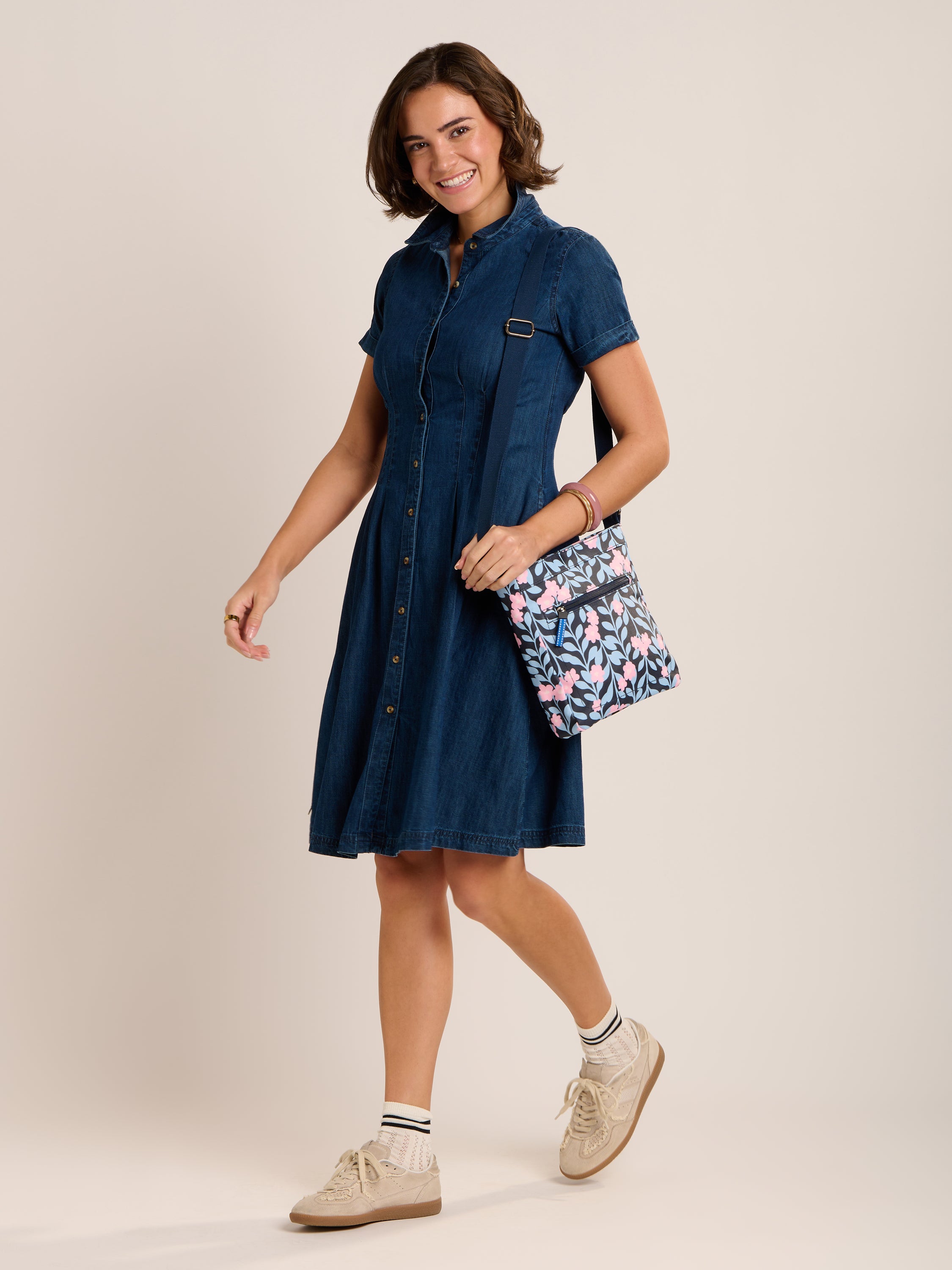 brakeburn denim dress Brakeburn Women's Icylyn 3/4 Sleeve Round Neck Dress