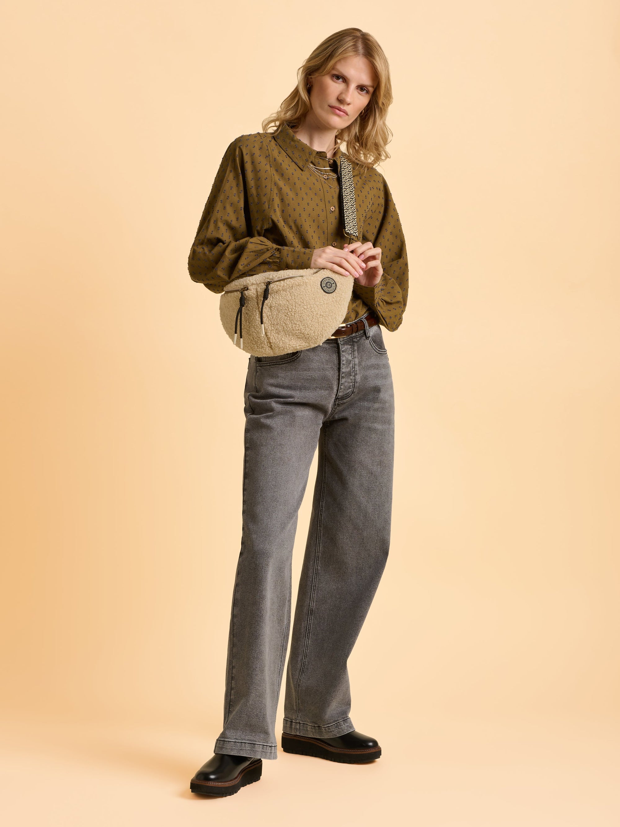 Ope Slingbag
