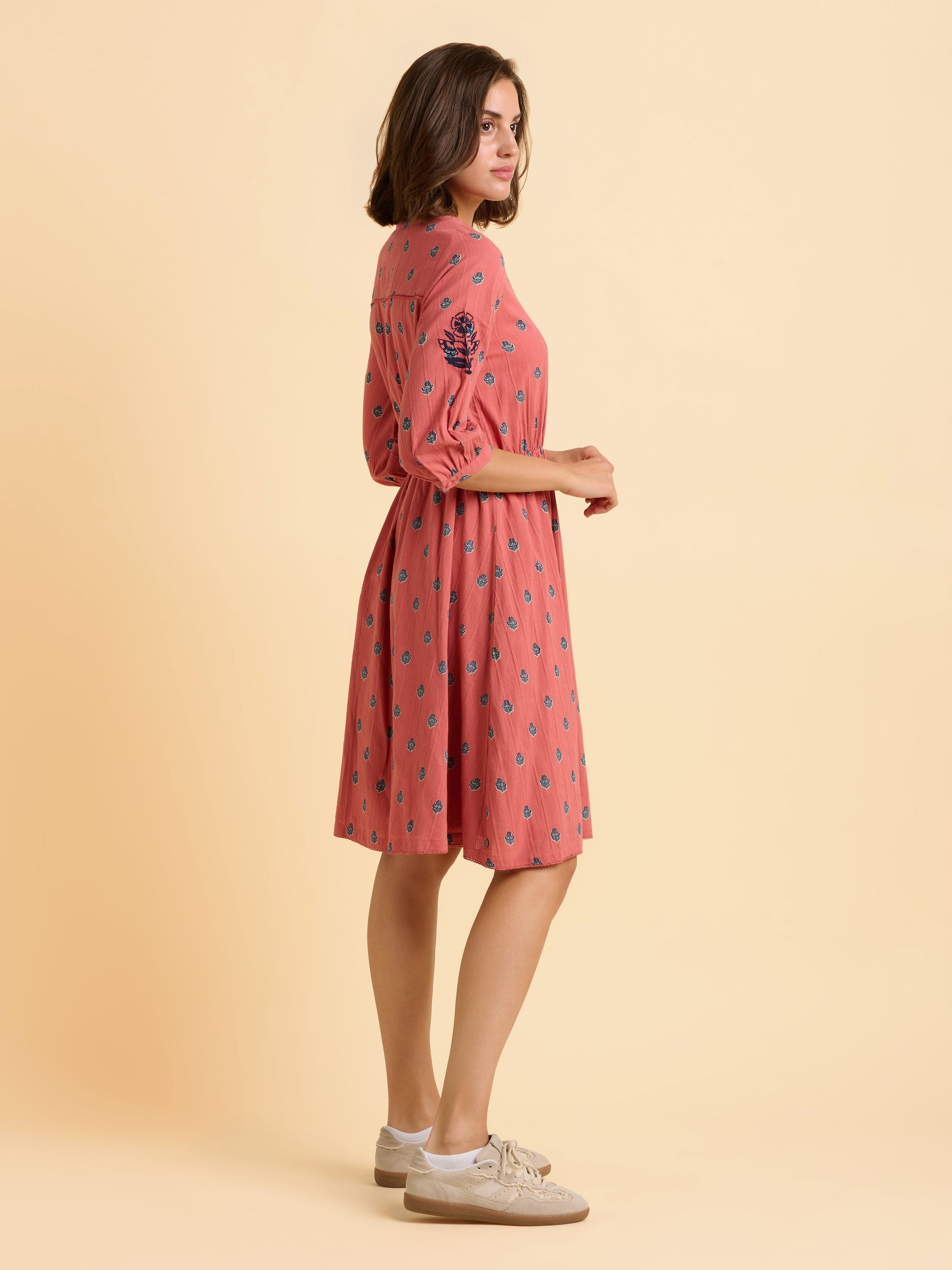 Rolling Dress