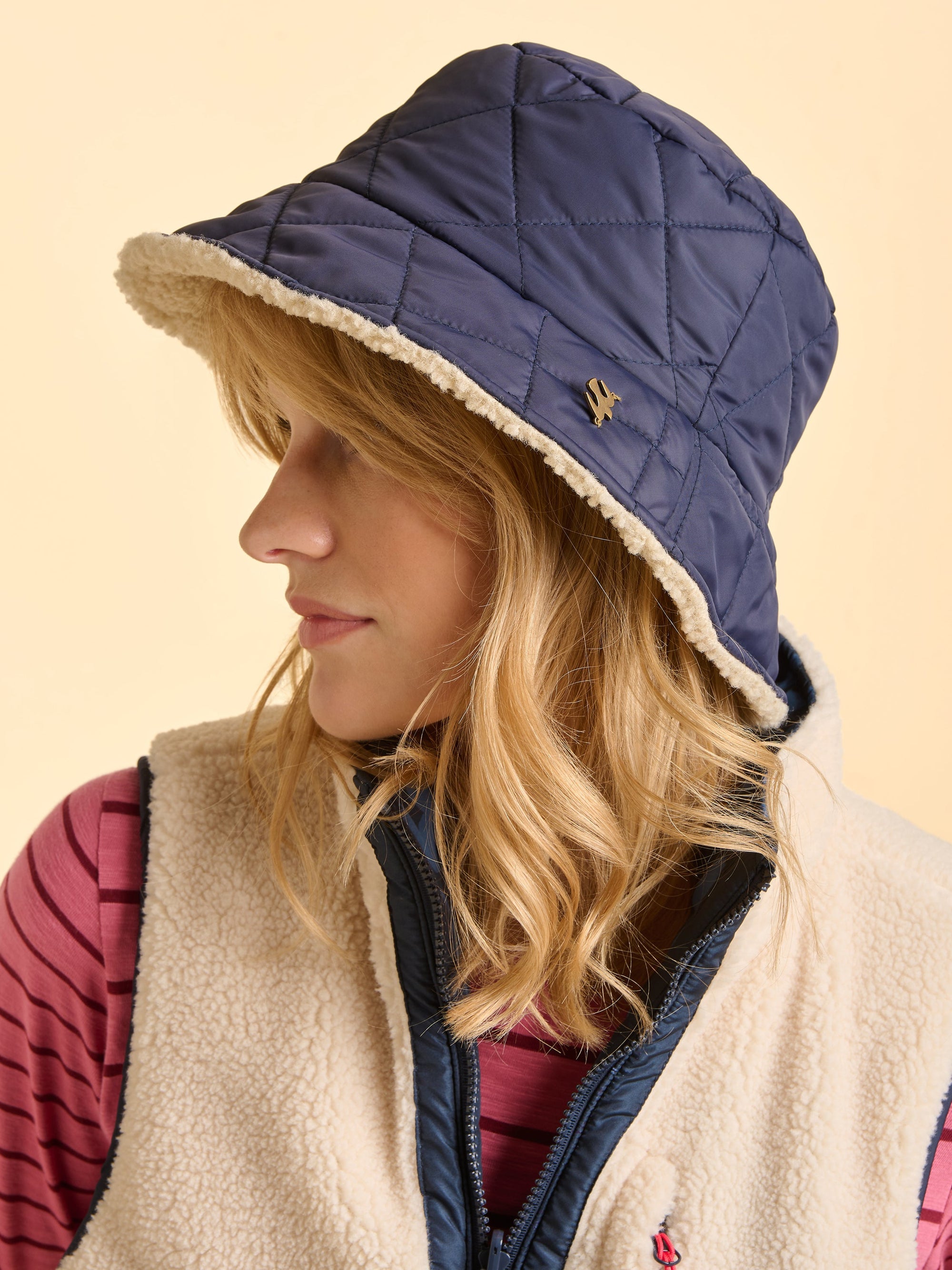 Everfrost Reversible Bucket Hat