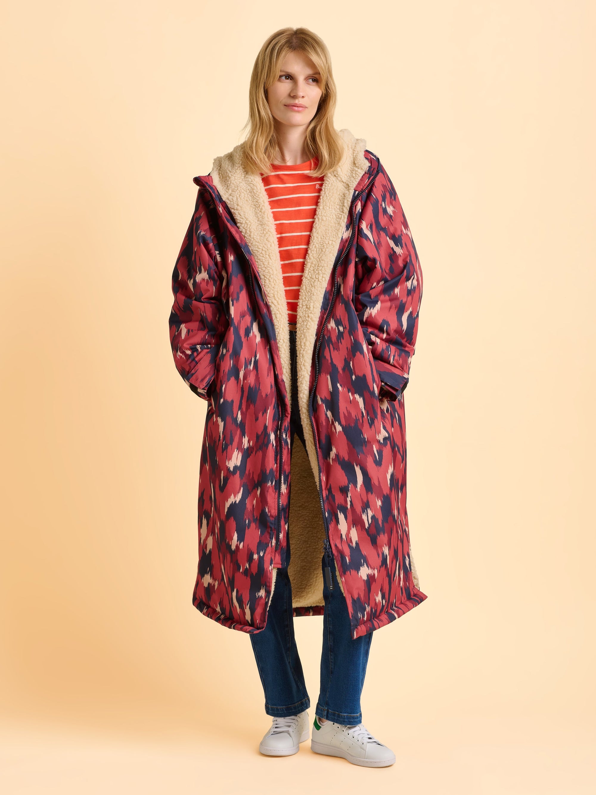 Almer Chinook Changing Robe