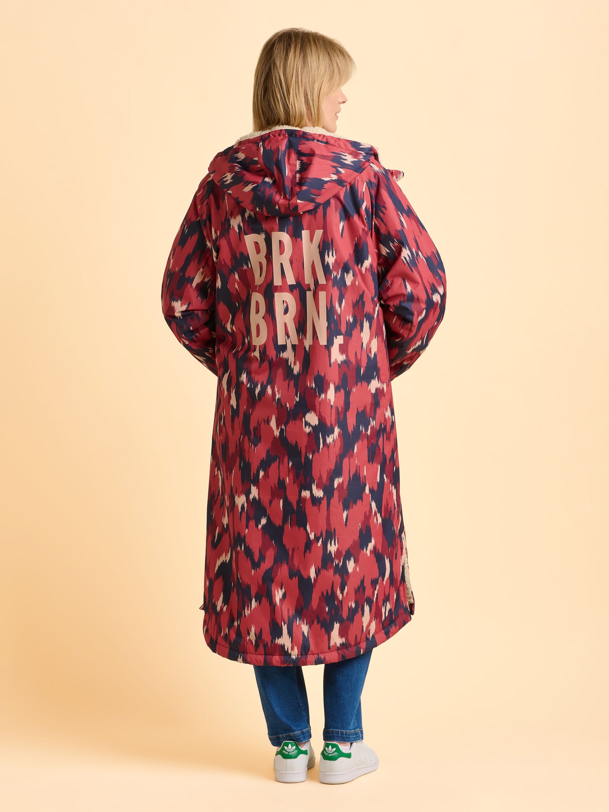 Almer Chinook Changing Robe