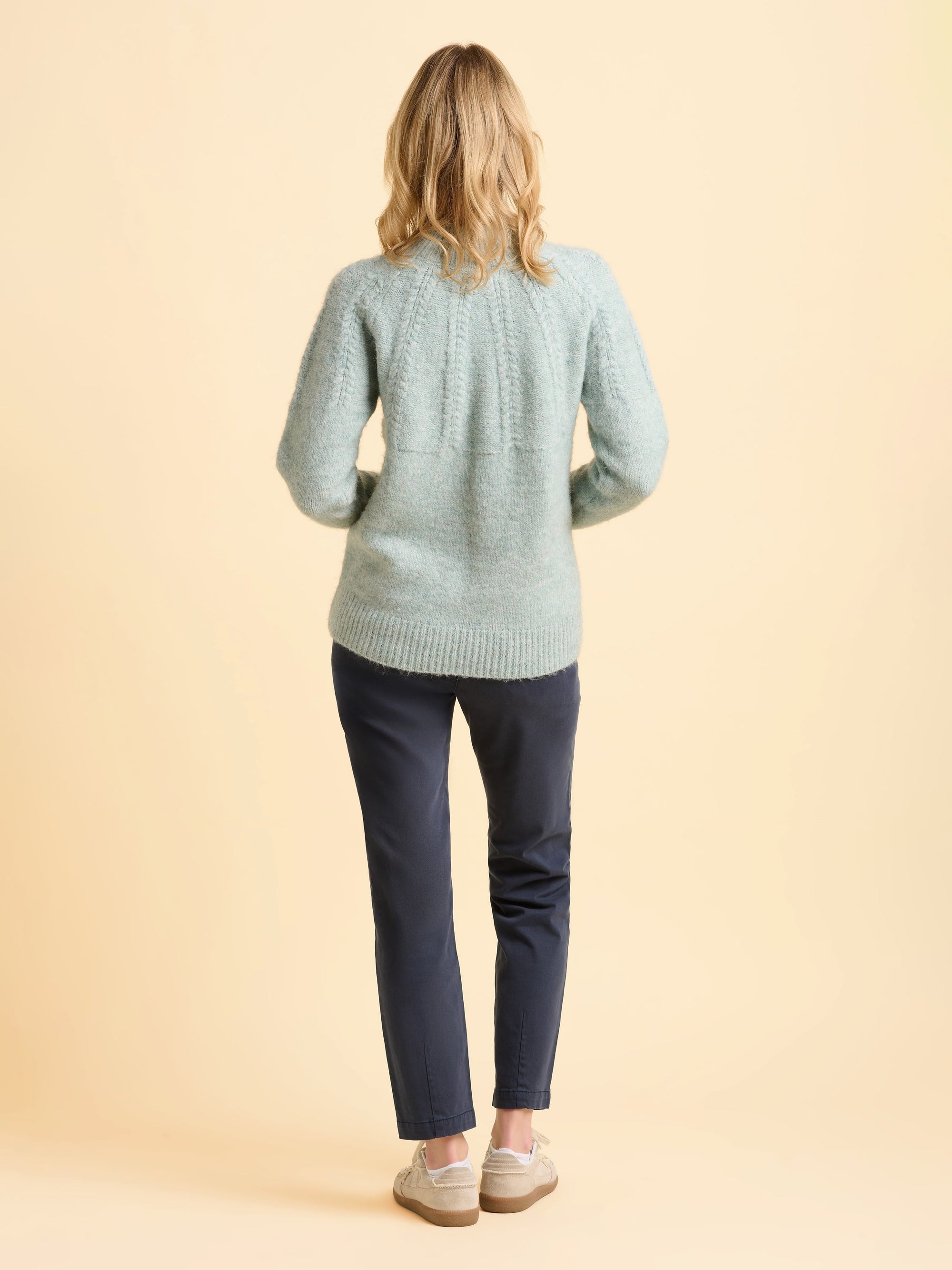 Mist Jumper