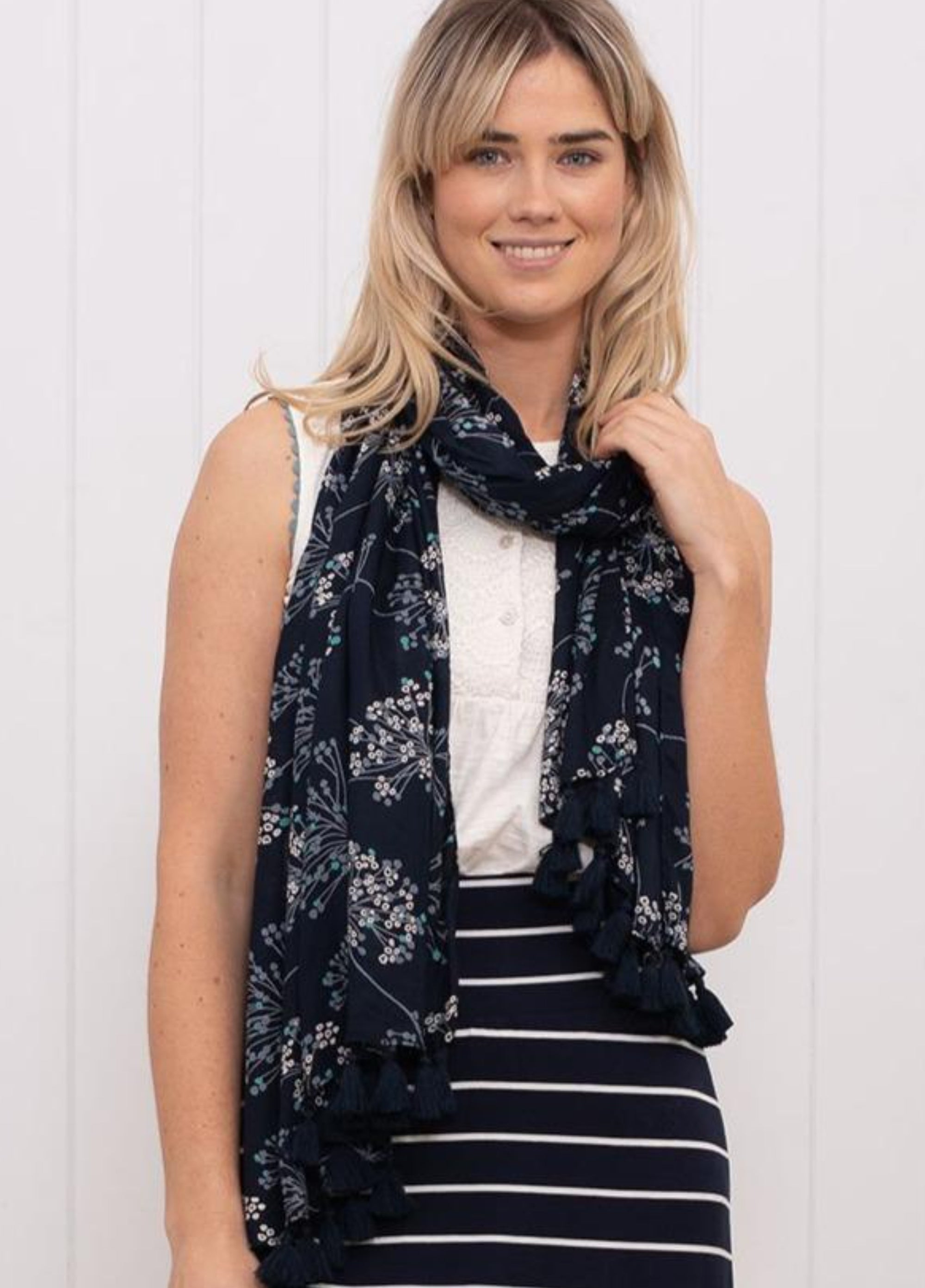 Cow Parsley Tassel Scarf
