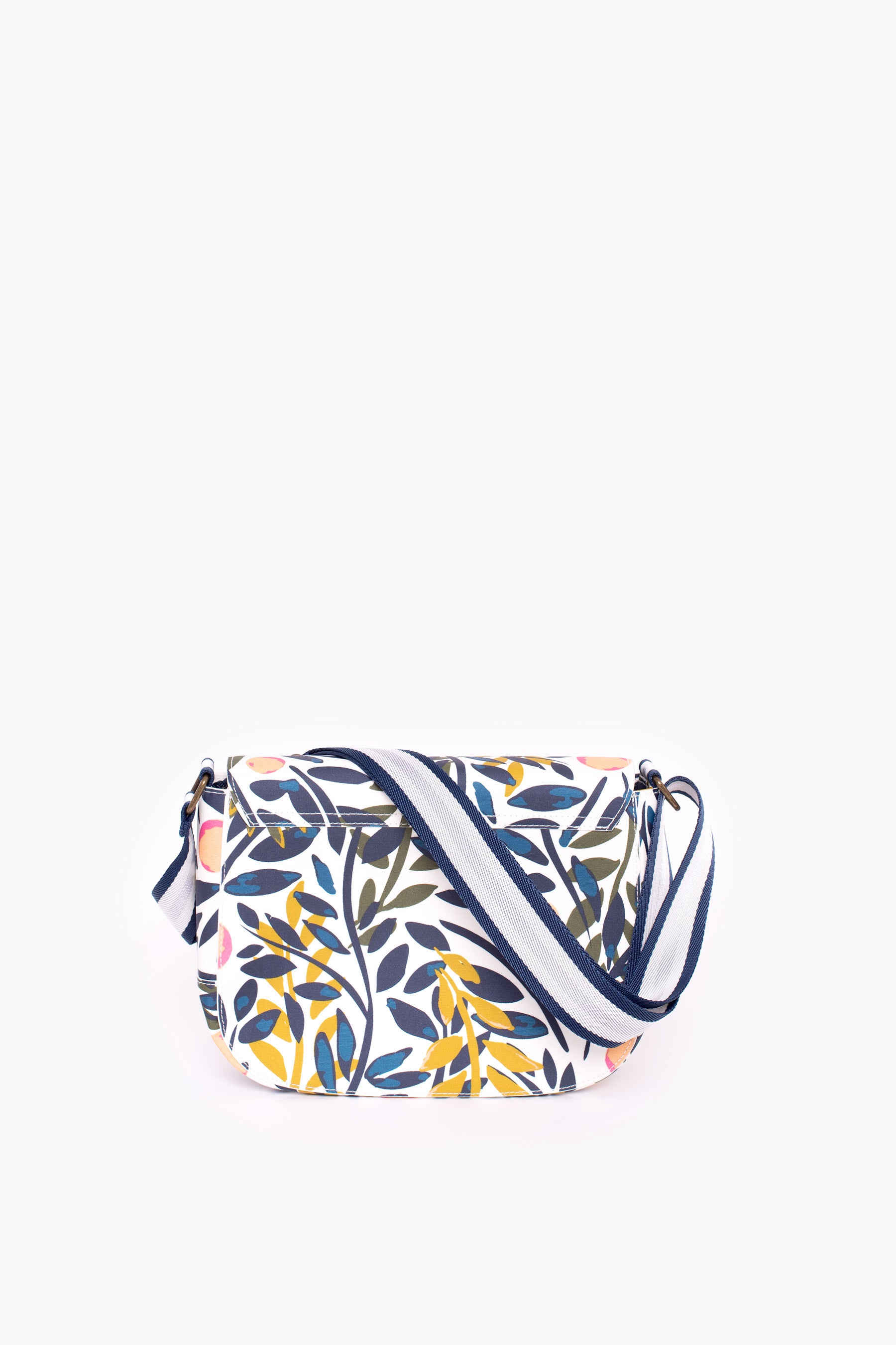 Trailing Saddle Bag