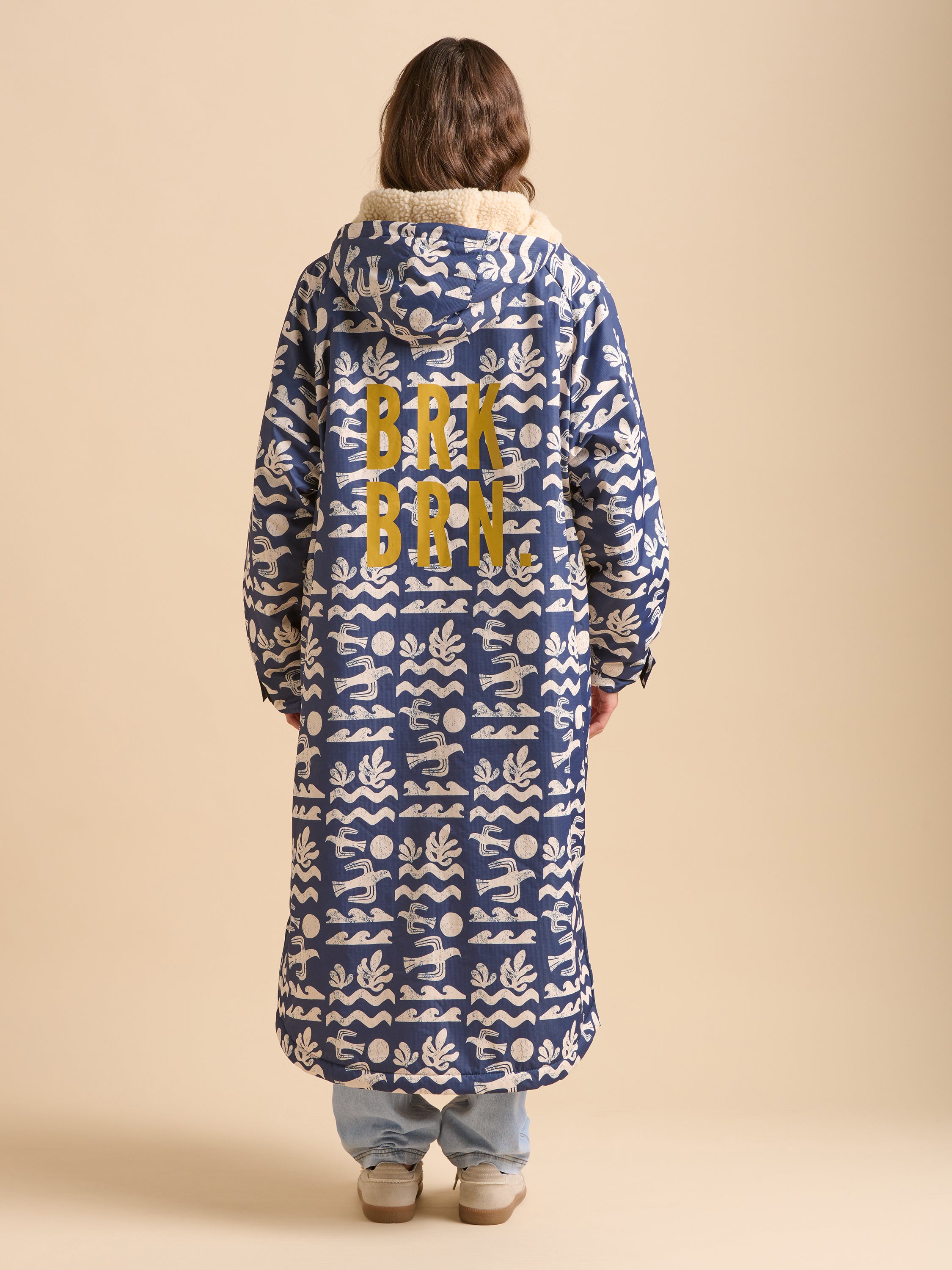 Coast Chinook Changing Robe