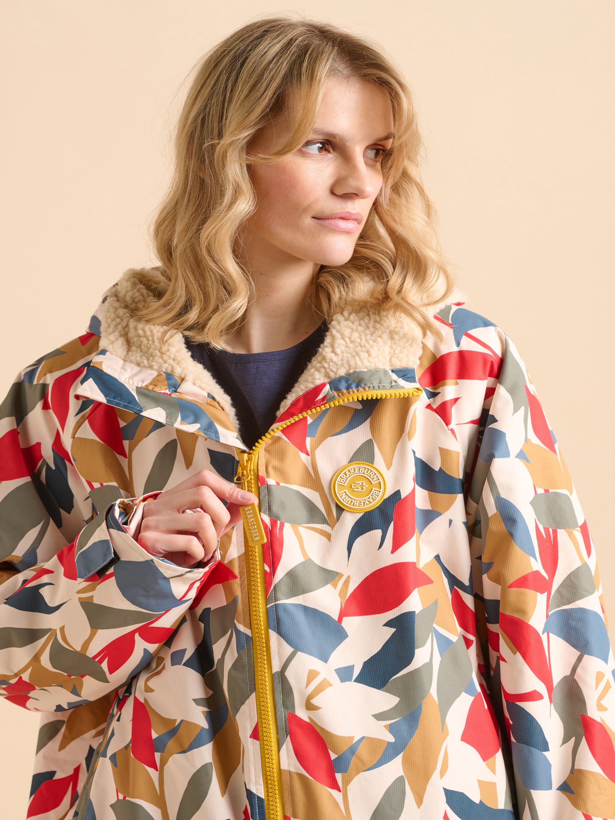 Falling Leaves Chinook Changing Robe