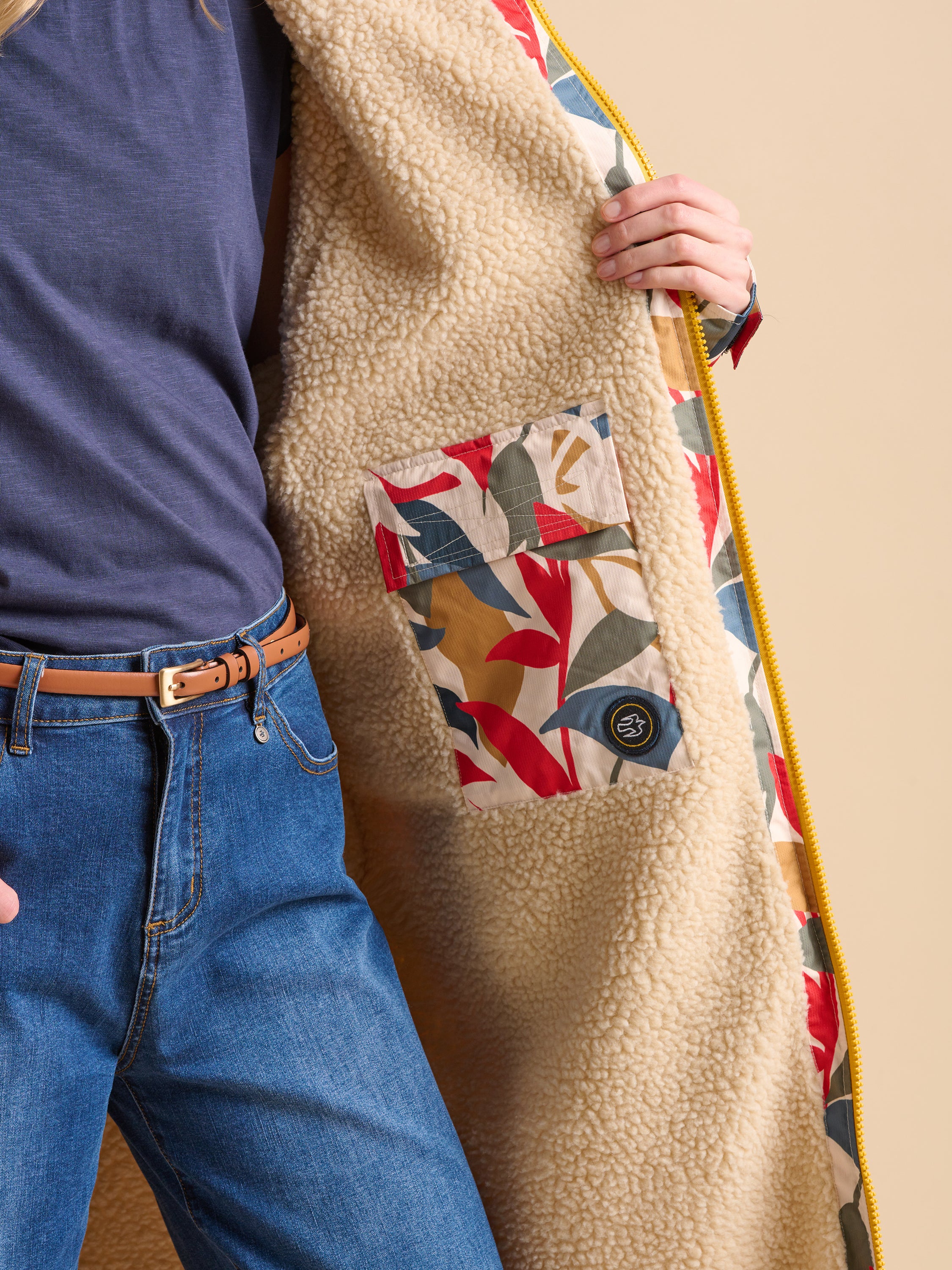 Falling Leaves Chinook Changing Robe
