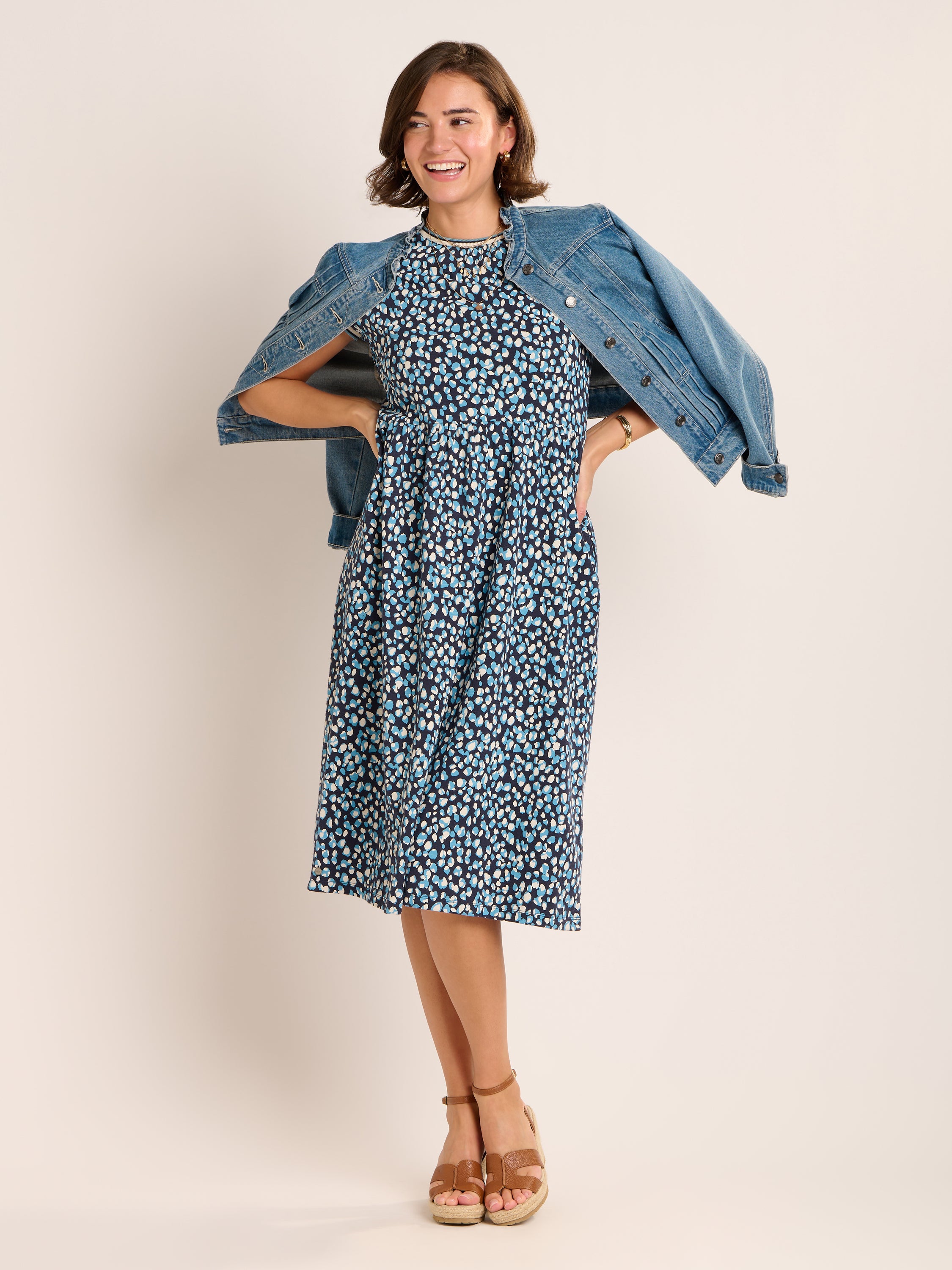 dominique midi dress Puff Sleeve V-Neck Midi Dress – Dominique Nicole Boutique