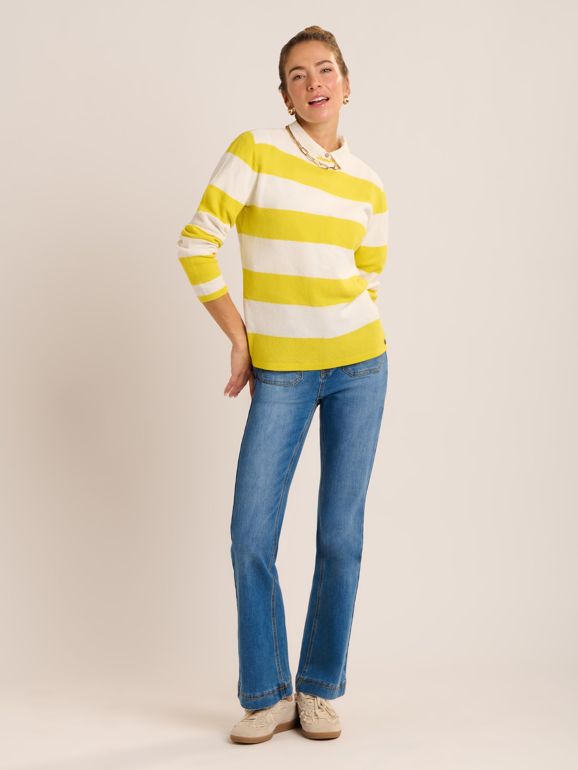 Echoa Scallop Crew Neck Jumper