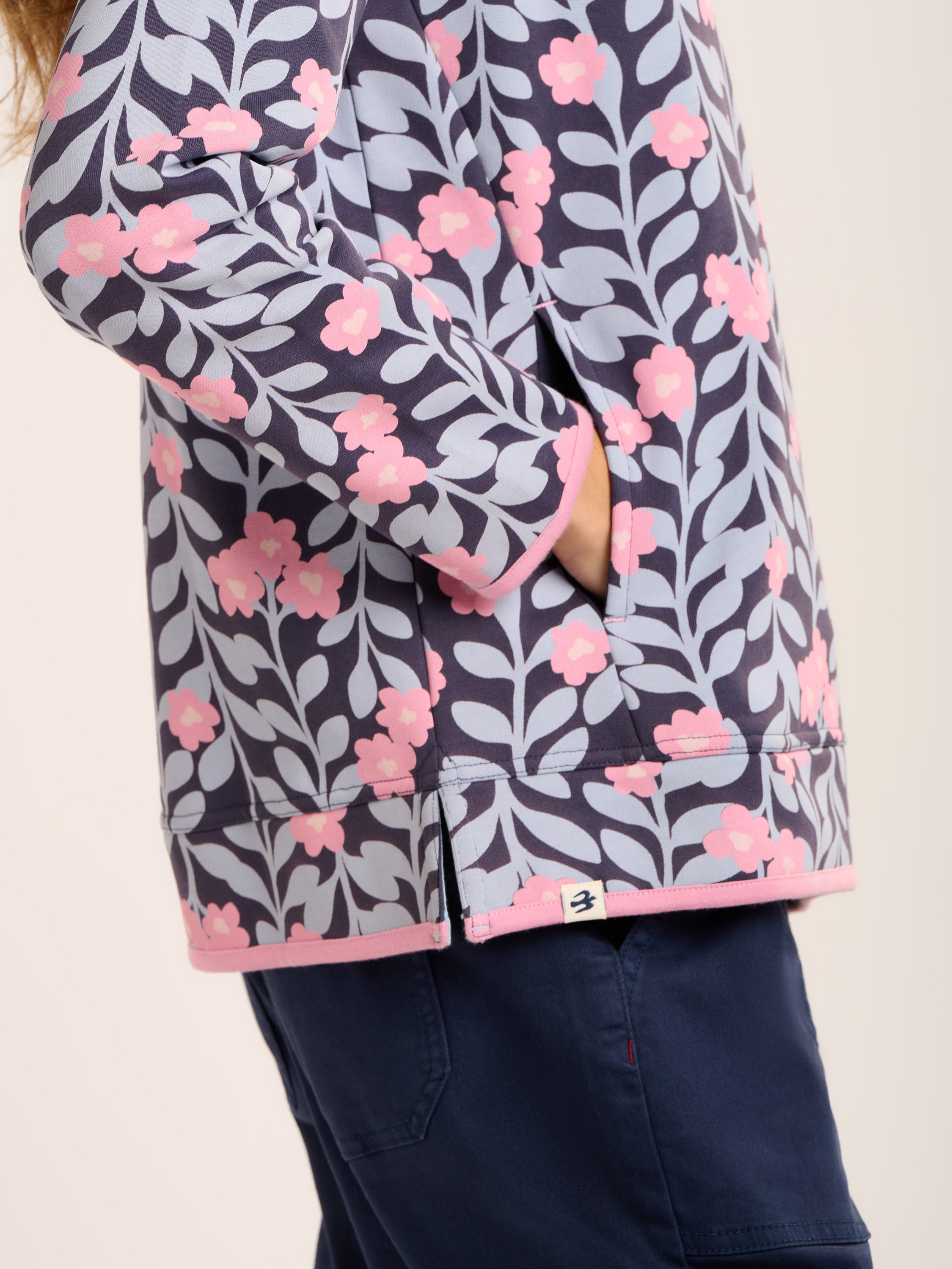 Asker Quarter Zip Sweatshirt