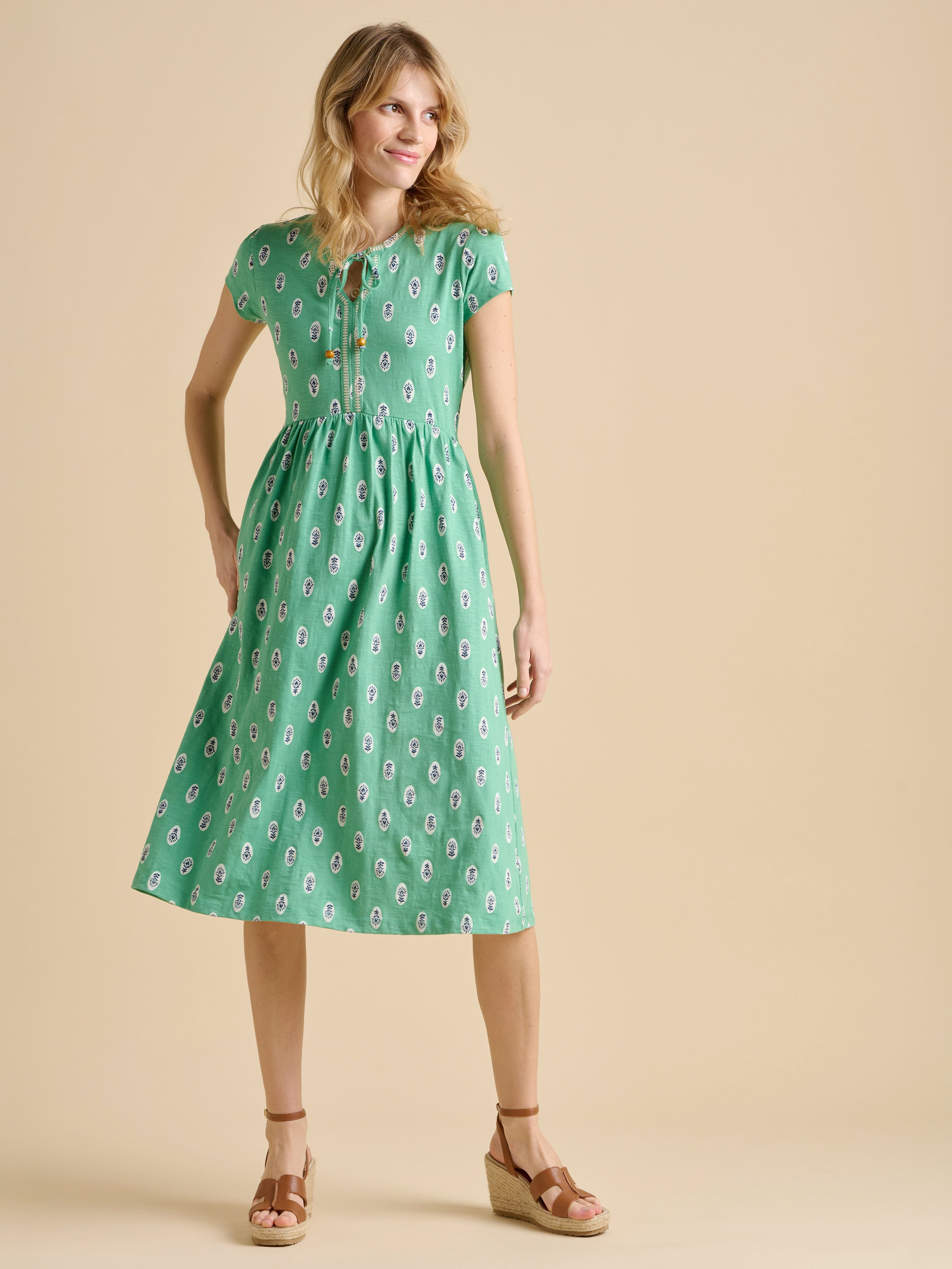 Womens Green Woodblock Floral Knee Length Dress | Brakeburn Womens Green Woodblock Floral Knee Length Dress | Brakeburn
