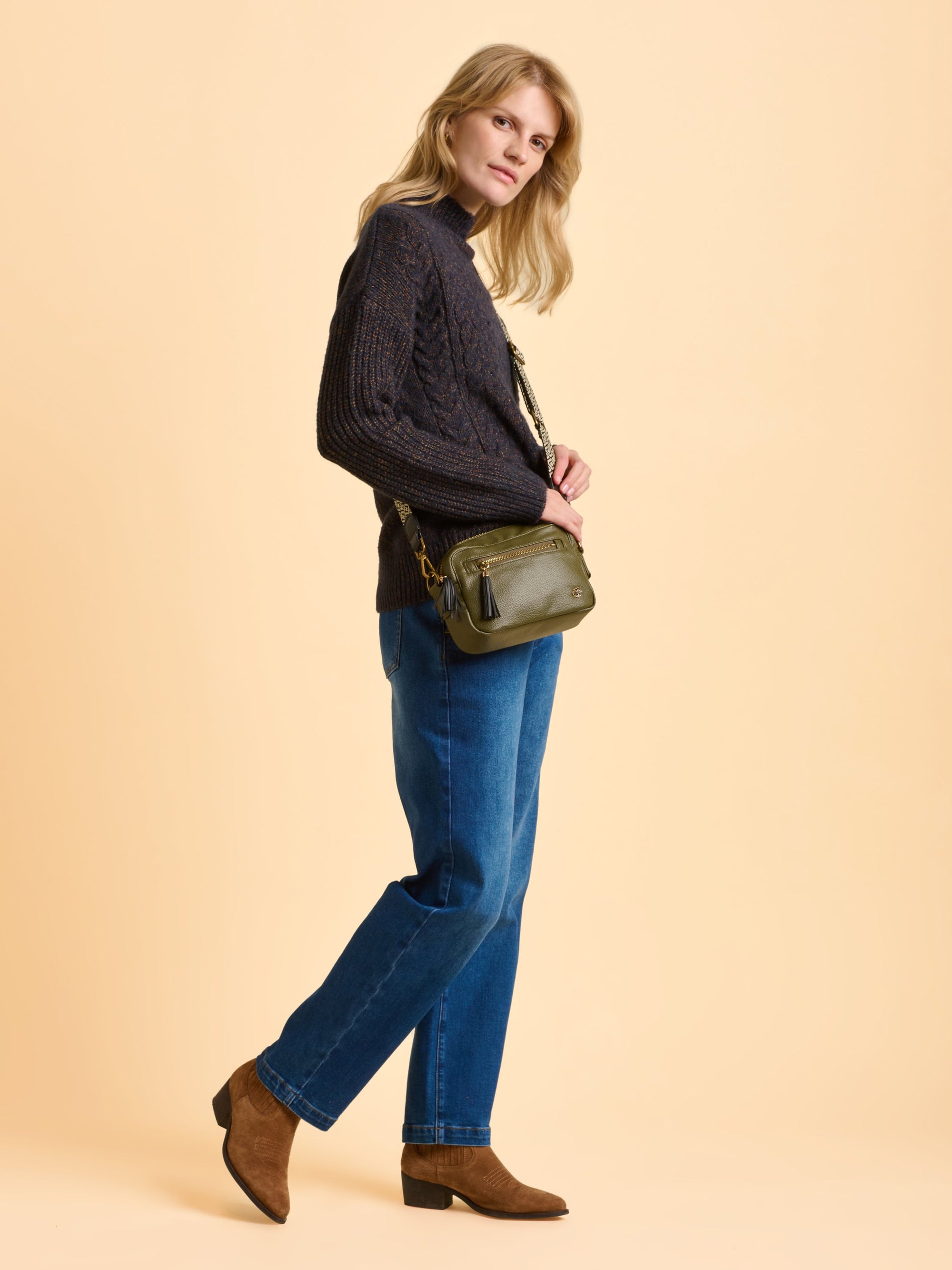 Sierra Box Crossbody Bag