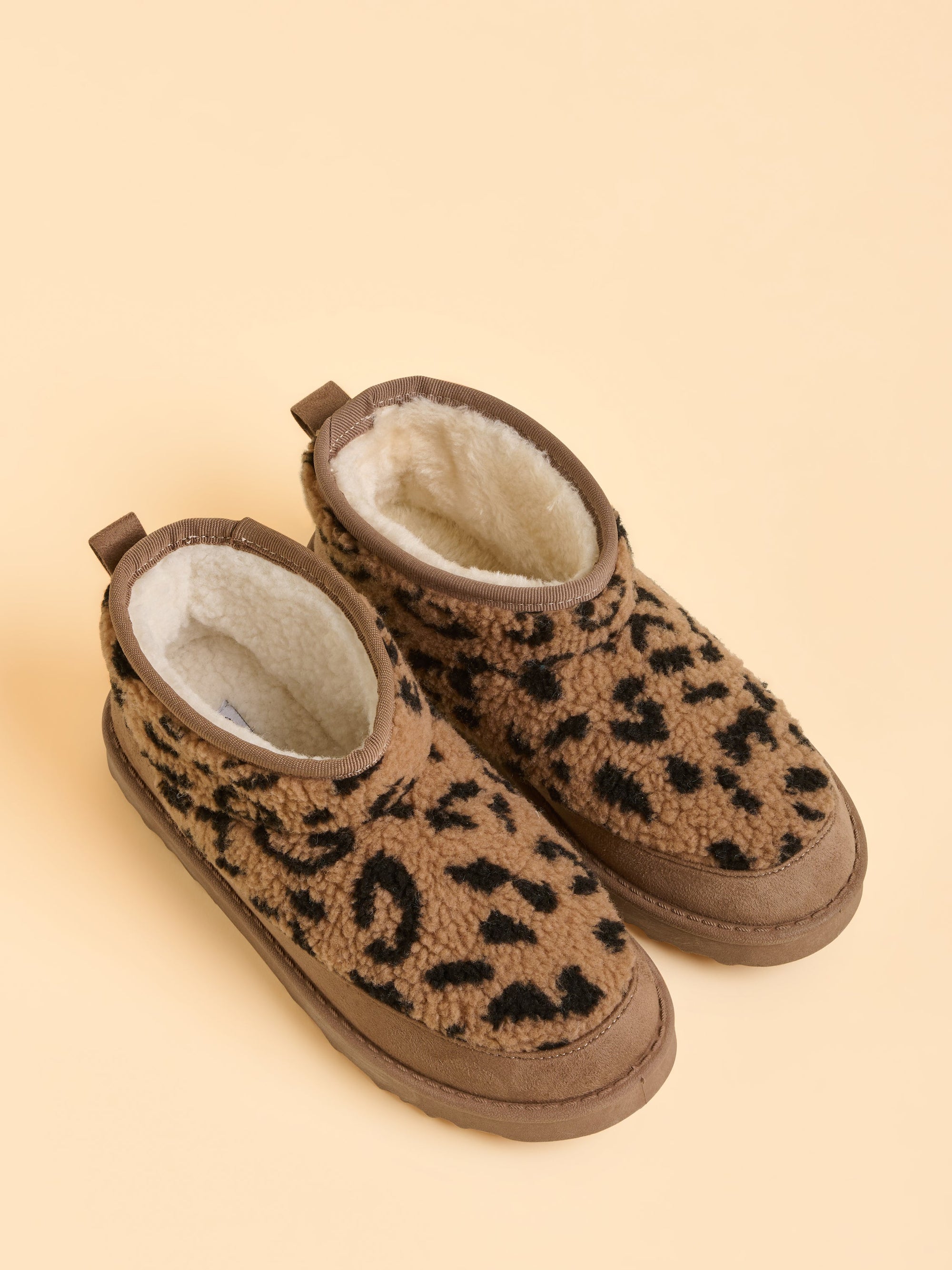 Winters Embrace Slipper