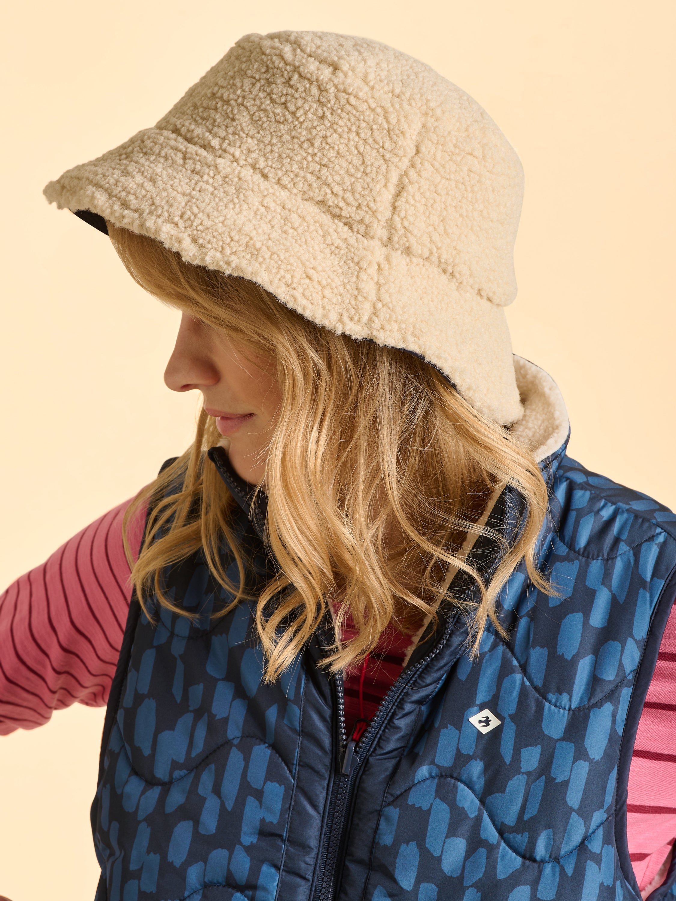 Everfrost Reversible Bucket Hat
