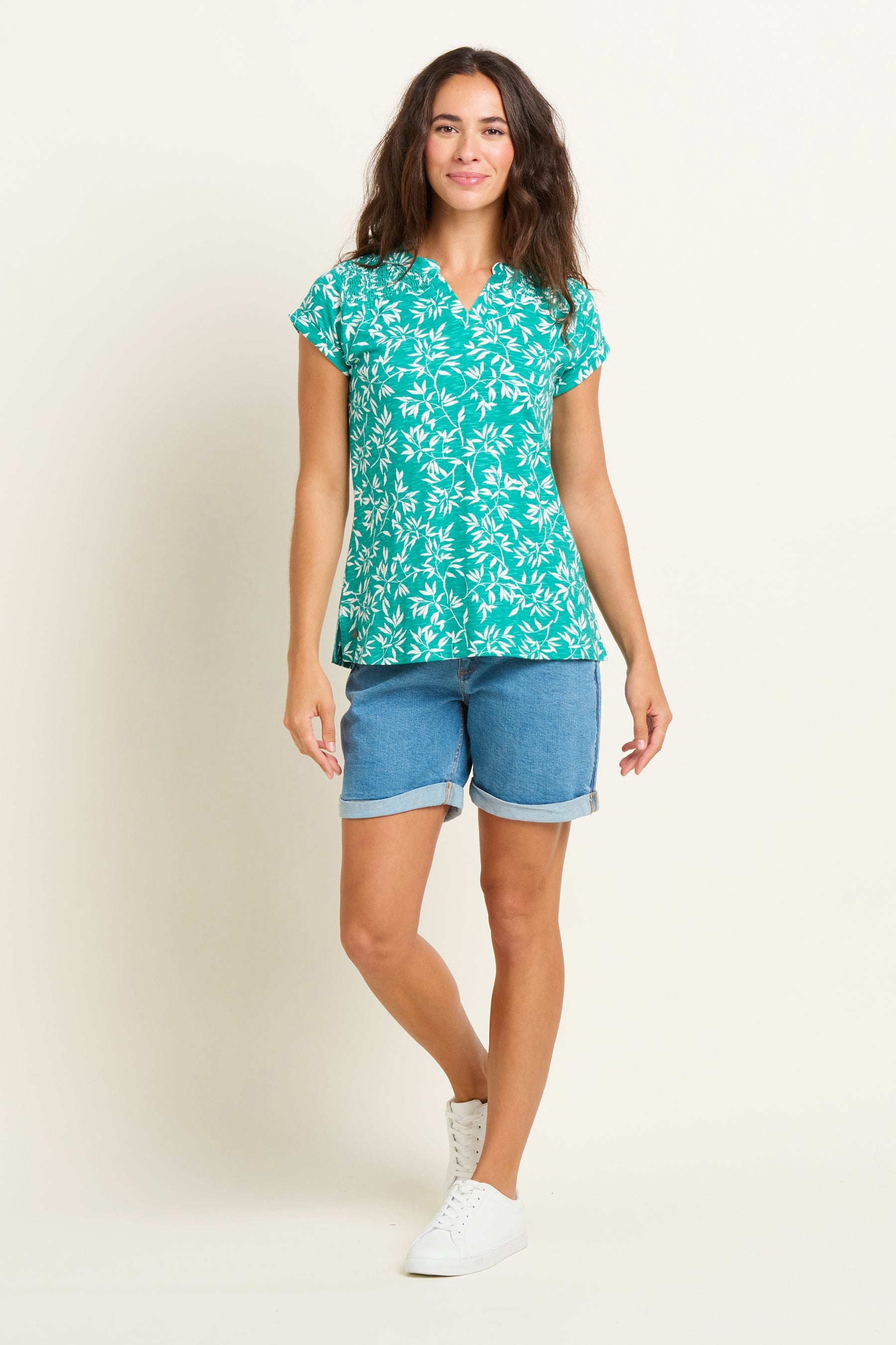 Notch Neck  Bamboo Leaves Tshirt
