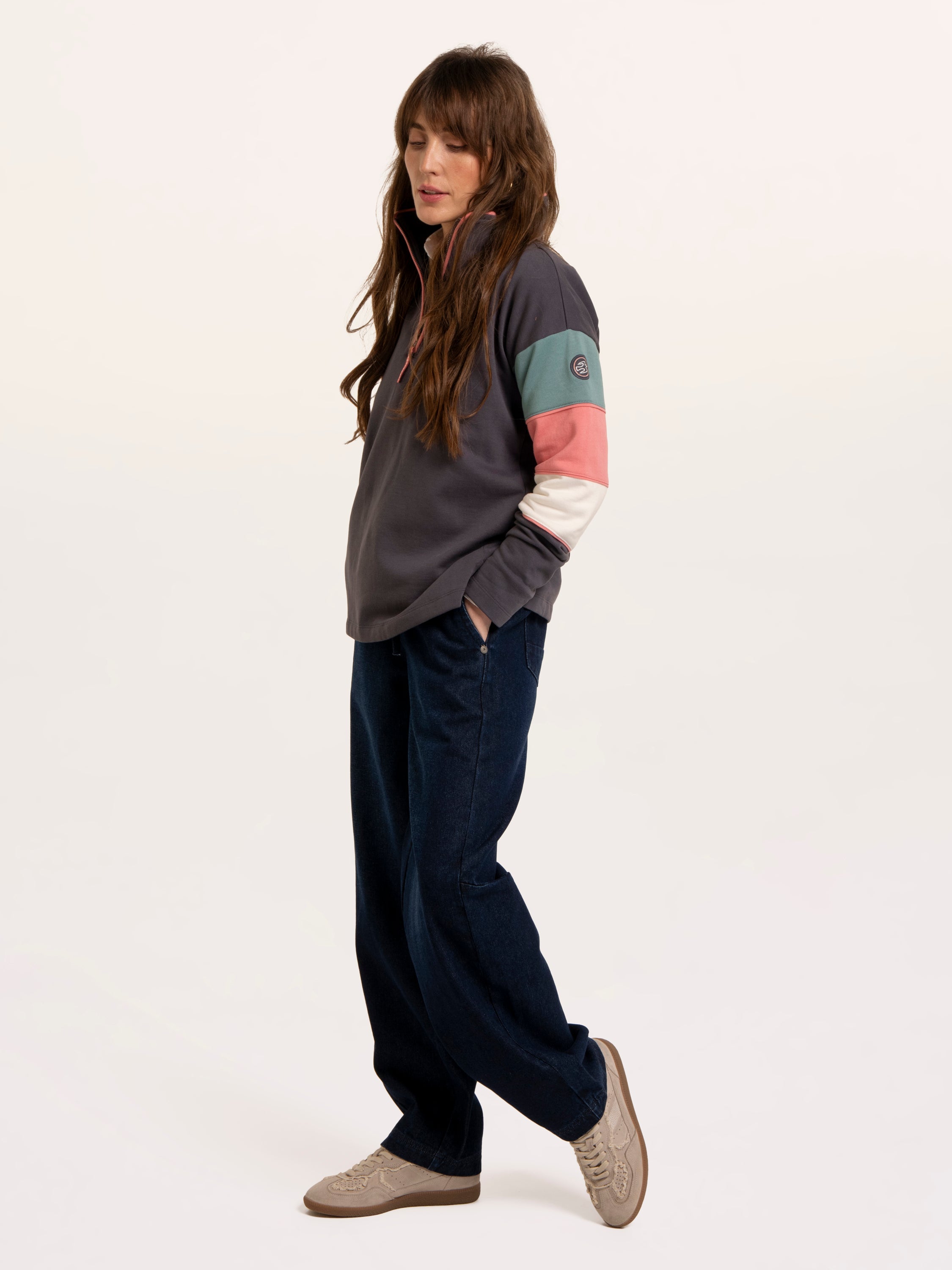 Wilverley Colour Block Sleeve 1/4 Zip Sweatshirt