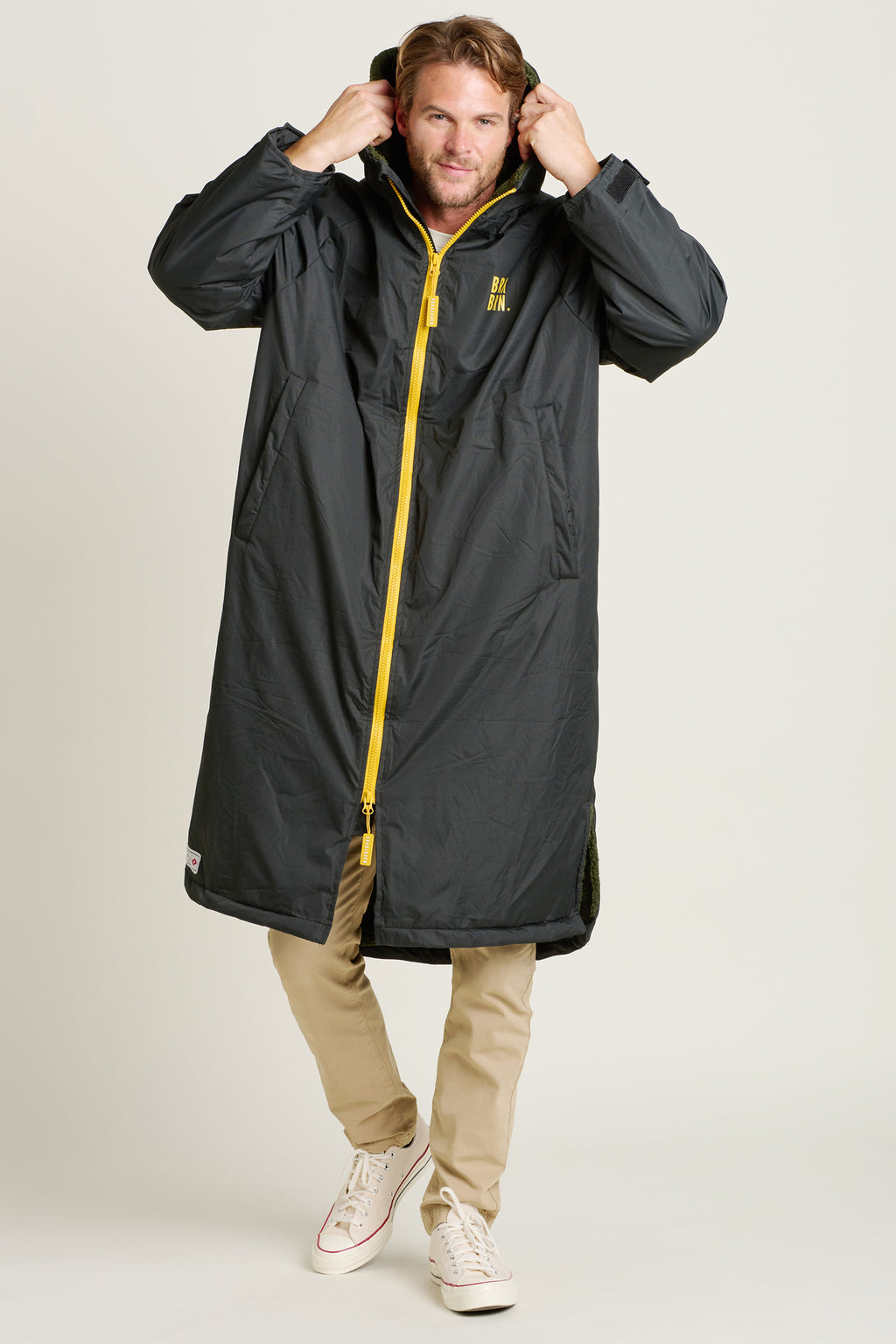 Men's Black Black Chinook Changing Robe | Brakeburn