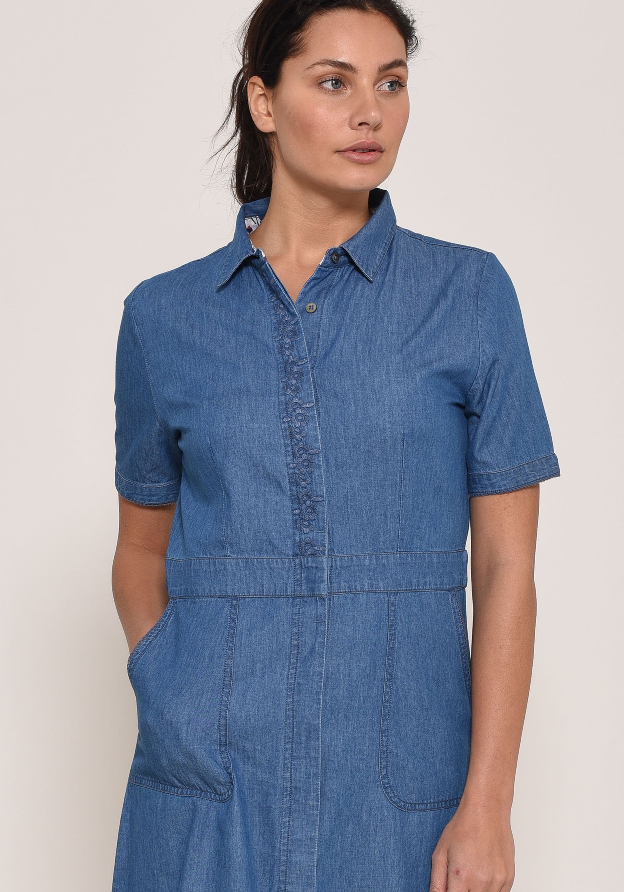 brakeburn denim dress Brakeburn Women's Antonia Button Front Denim Dress